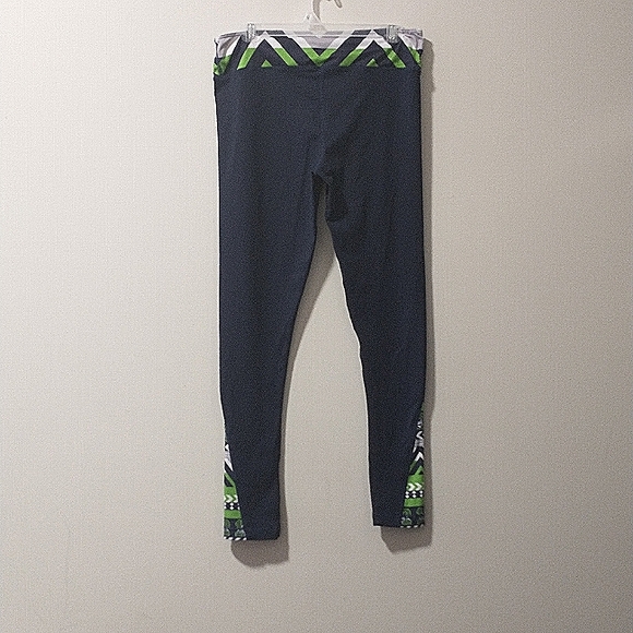 XL Seattle Seahawks Leggings - Picture 10 of 15